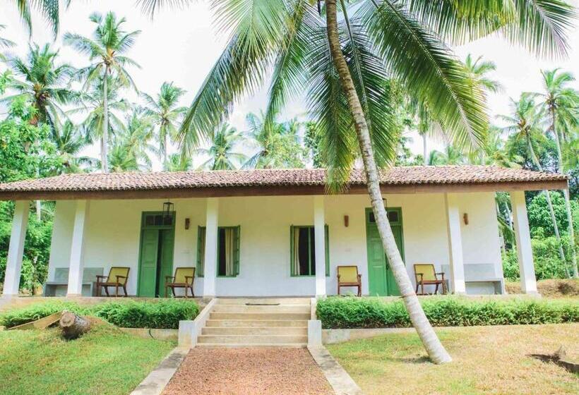 패밀리 룸 가든 전망, Thalpe Walawwa Heritage Villa
