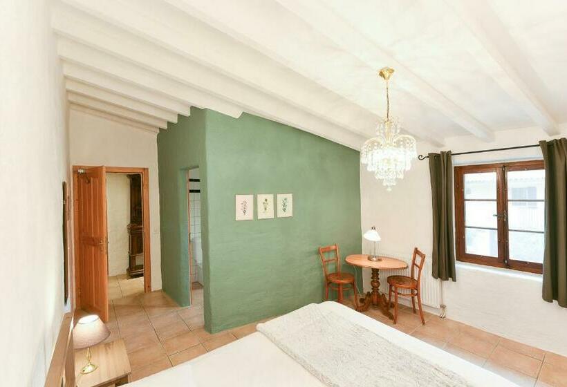 Номер Стандарт, Auberge La Plaine