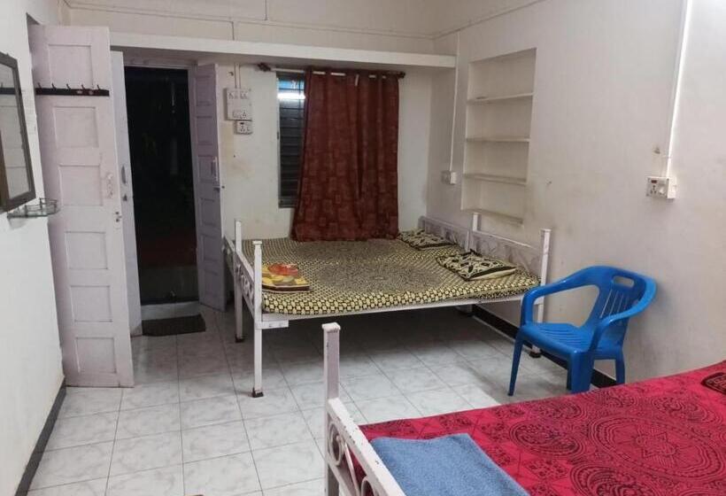 Номер Economy, Hemprabha Bed & Breakfast, Ratnagiri