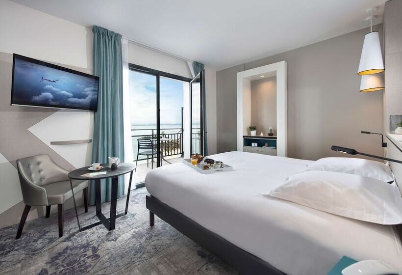 اتاق سوپریور با چشم‌انداز دریا, Hôtel Valdys Thalasso & Spa   La Baie