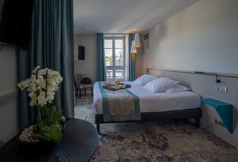 سوئیت پریمیوم, Hôtel Valdys Thalasso & Spa   La Baie
