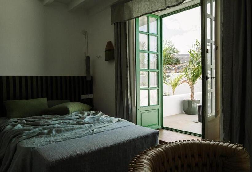Номер Стандарт с Террасой, César Lanzarote Luxury Boutique Hotel   Adults Only