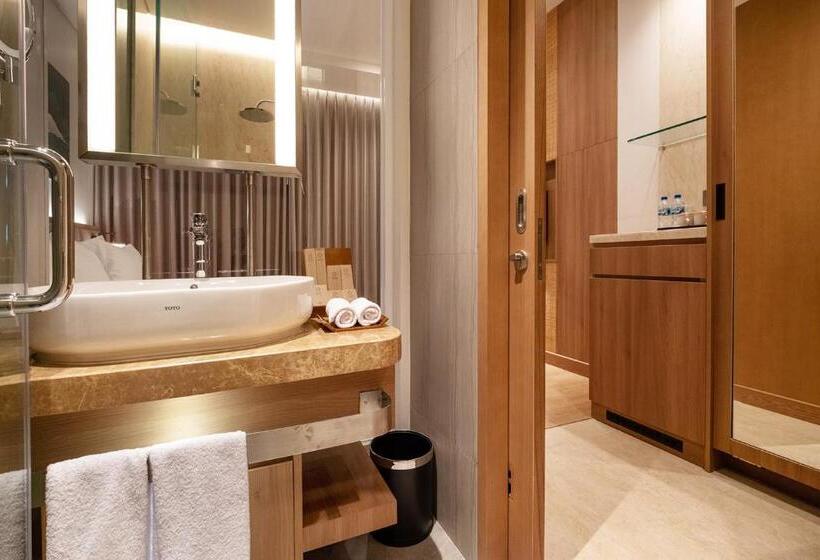 Номер Стандарт Вид на Озеро, Marianna Resort & Convention Tuktuk Samosir