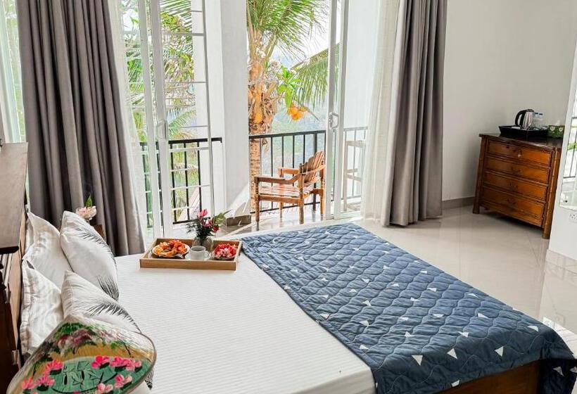 Номер Deluxe с Балконом, Vietnam House Kandy