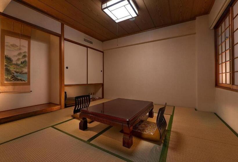 Chambre Quadruple Standard, Kurashiki Seaside