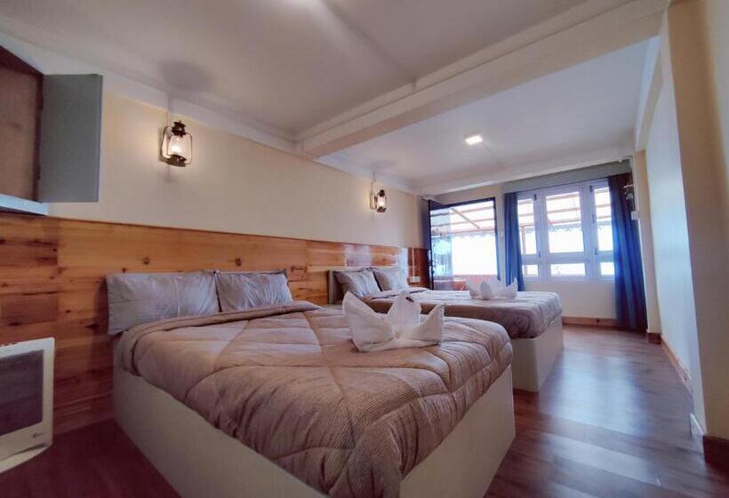 家庭间, Mandala Fram Stay