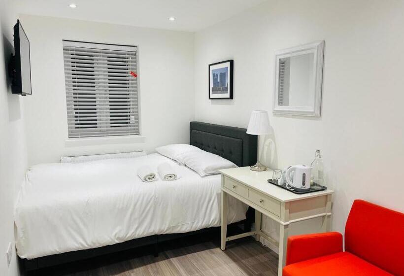 غرفة قياسية مطلّة علي الحديقة, Riverside Premium Double Room Garden View E14