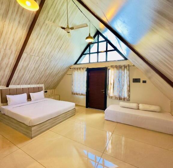 Люкс Вид на Сад, Orson Lakeview Resort