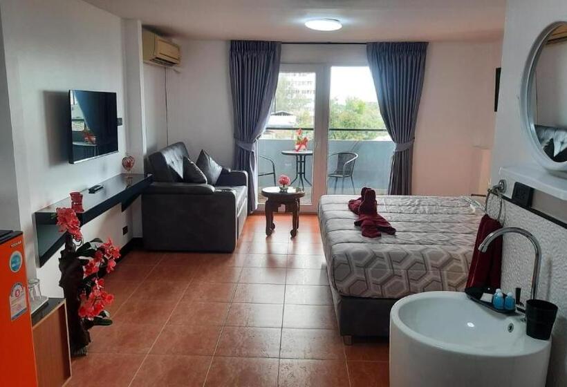 Номер Deluxe Вид на Море, Happy Beach Jomtien Guesthouse