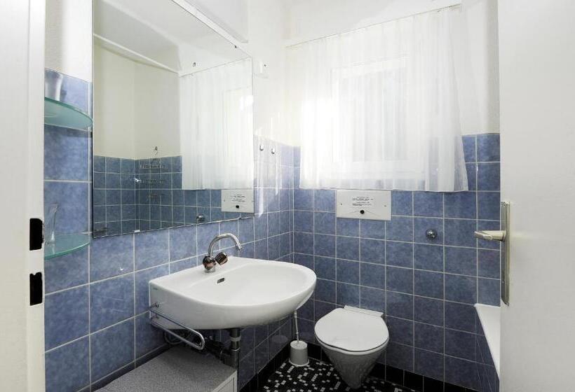 Студио Стандарт Кровать Кинг, Matterhof
