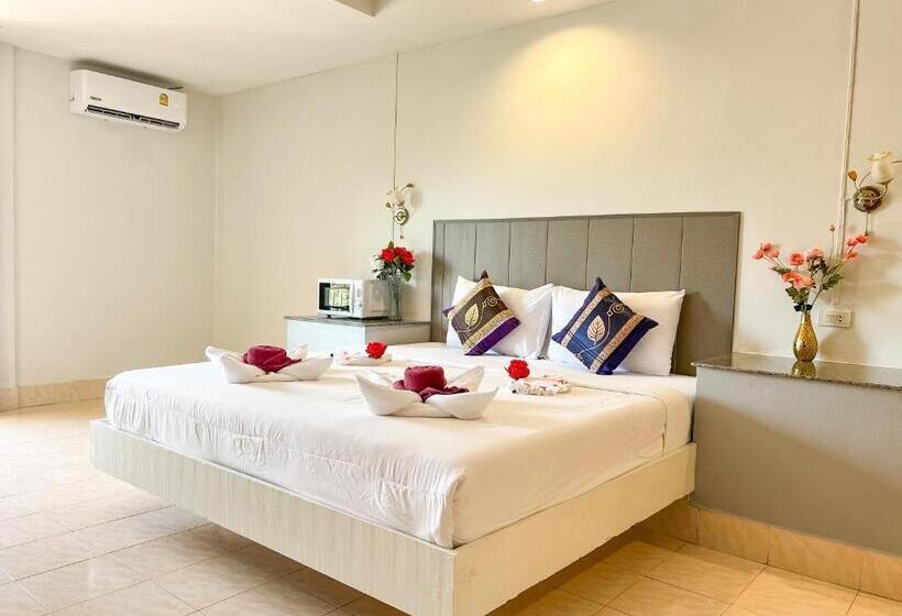 Студия Deluxe, Tri S Miracle Kata Beach Side