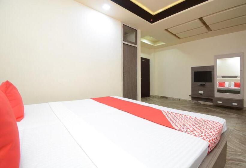 Трехместный Номер Классика, Oyo Flagship 29679 Hotel Umang Gg