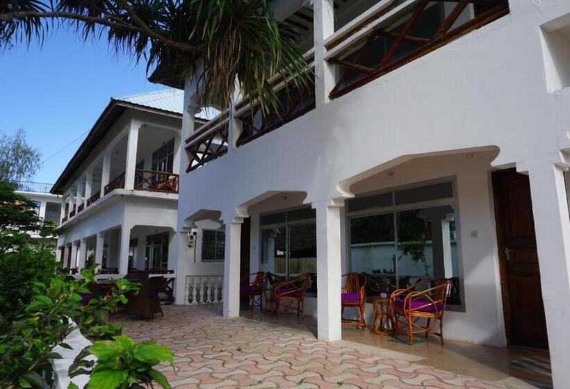 اتاق استاندارد با چشم‌انداز باغ, Cocolala Beach House