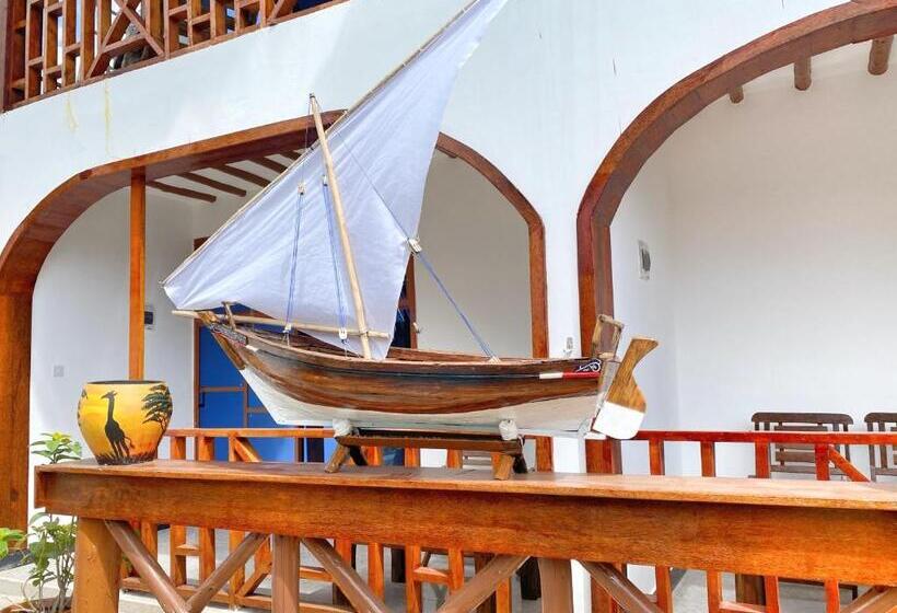 سوییت سوپریور, Utulivu Bungalow