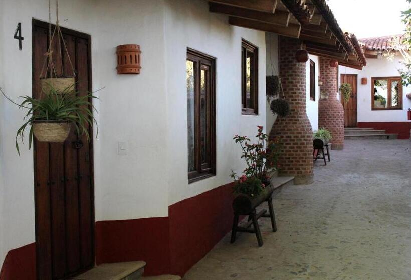 Villa met 2 Slaapkamers, Bugamvillas Tapalpa