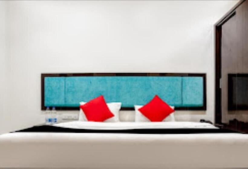 Habitación Deluxe, Komal Palace,bhopal
