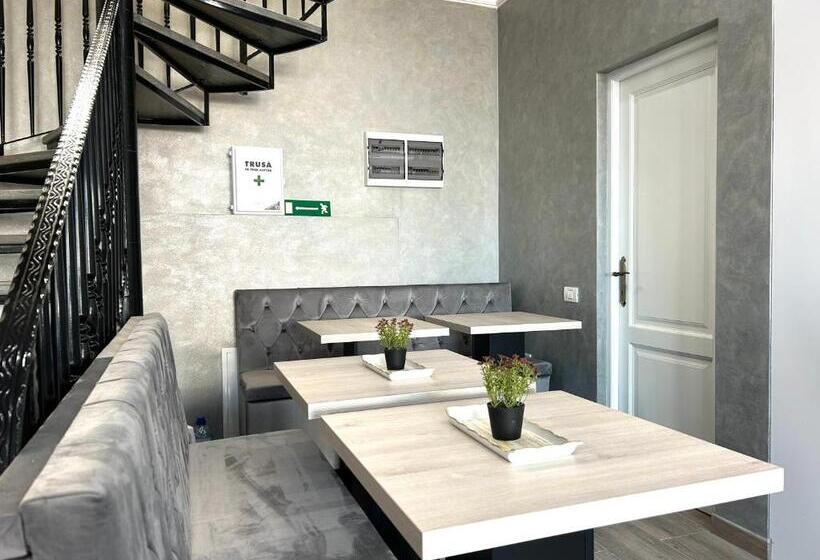 Номер Deluxe, Diplomat Villa