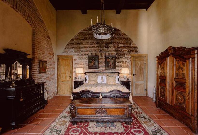 수피리어 룸, Castello Di Casalborgone