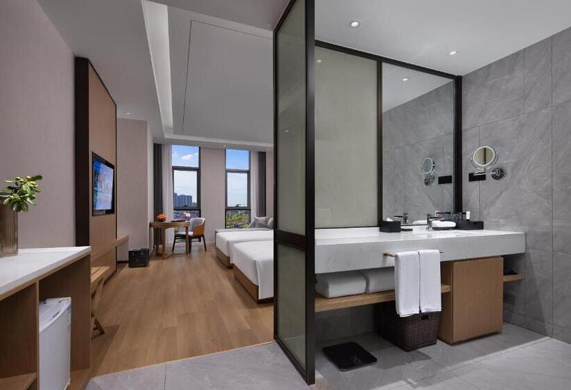 Номер Superior, Metropark Hotel Wuhan