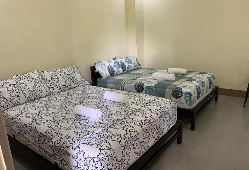 Семейный Номер, Zl Travelers Inn