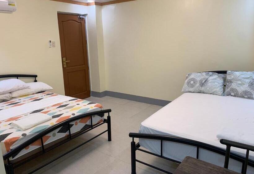 Семейный Номер, Zl Travelers Inn