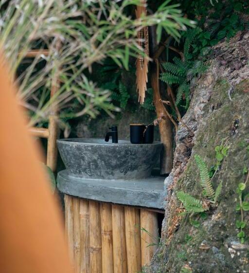 디럭스 룸, Jungle Kingdomes Guest House