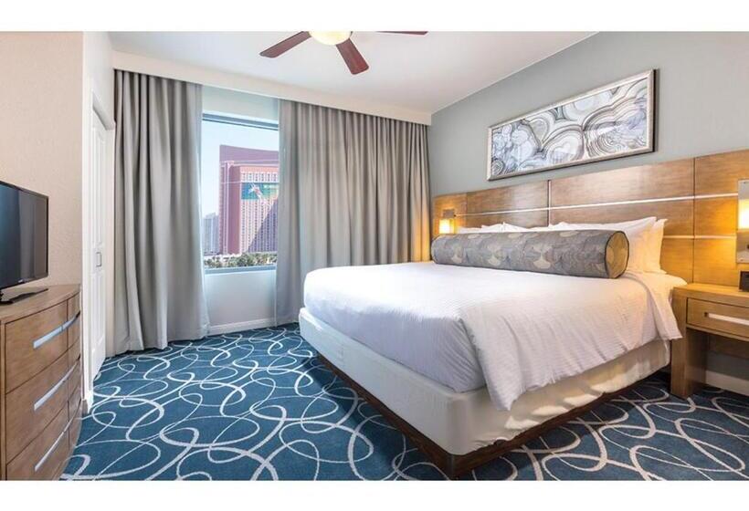 آپارتمان سوپریور 1 خوابه, Our Luxury Condo Awaits You A The Desert Blue, Moments From The Strip   Special Offer Now!