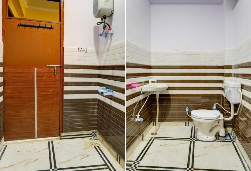 Трехместный Номер Классика, Oyo Hotel Ss Villa