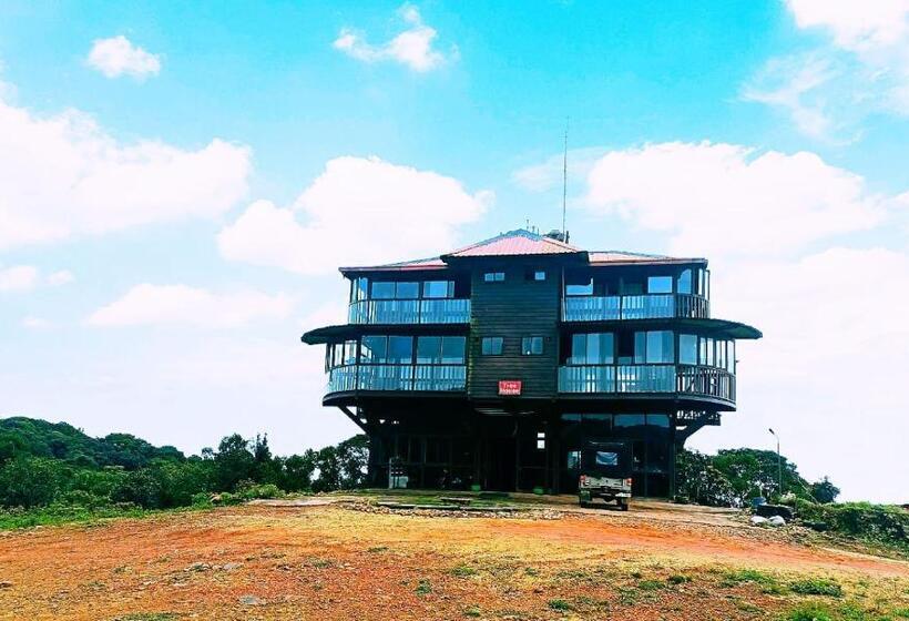 标准间带阳台, Coorg Tree House