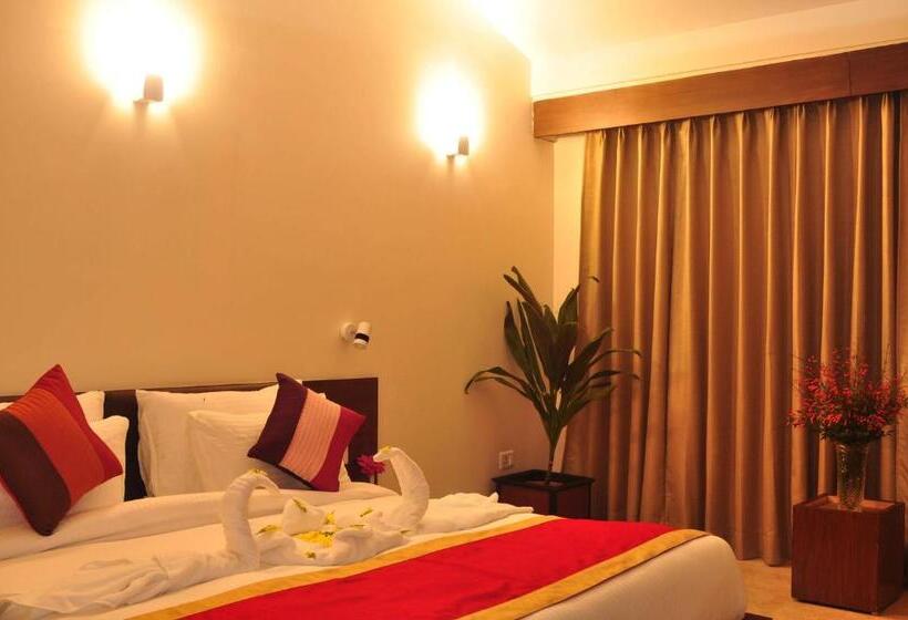 Номер Deluxe с Балконом, The Palm Luxuria, Best Hotel In Bhimtal