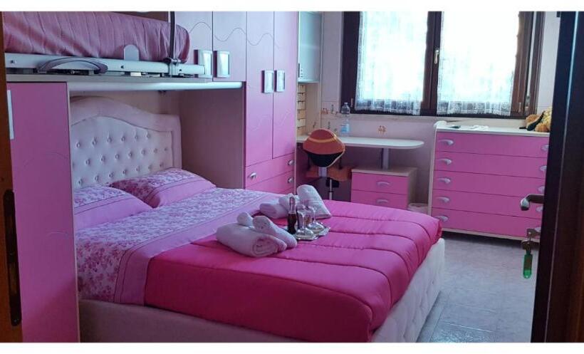 Номер Стандарт, Dream Of Chantal