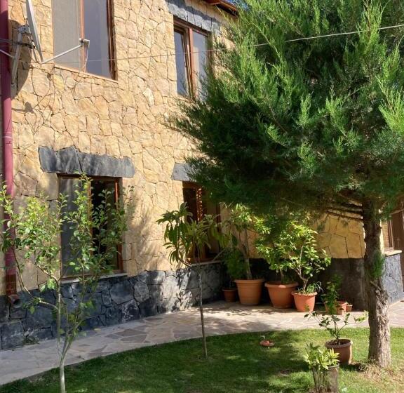 اتاق استاندارد, Green Garden Guest House