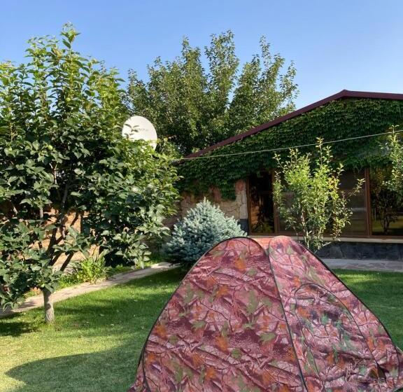 اتاق استاندارد, Green Garden Guest House