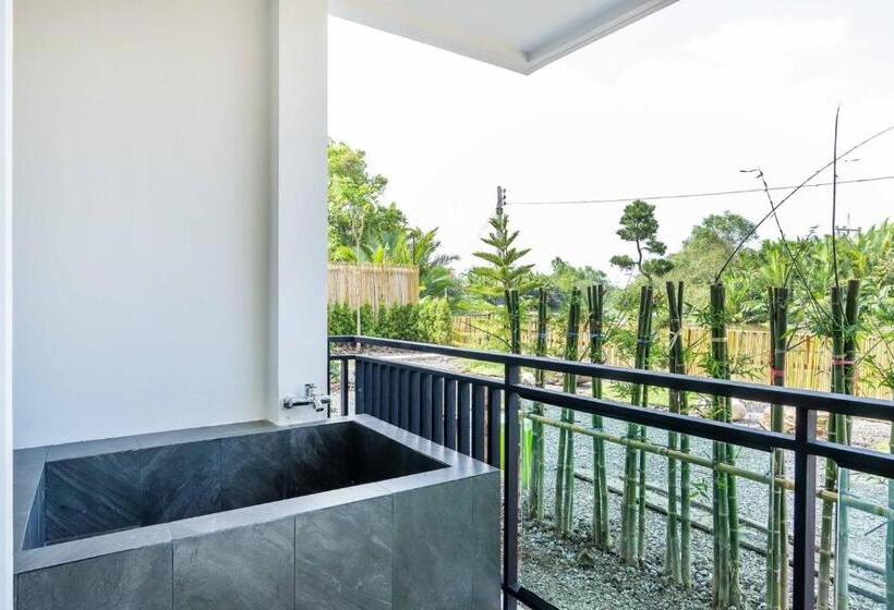 Номер Премиум, Yunoya Riverside Villa