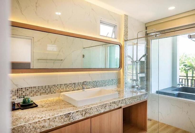 Номер Премиум, Yunoya Riverside Villa