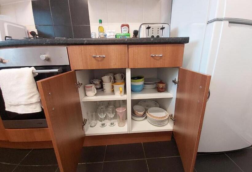 Номер Стандарт Совместная Ванная, London Oldbury House Rooms