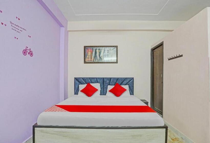 Трехместный Номер Классика, Oyo Flagship Moon Star Residency