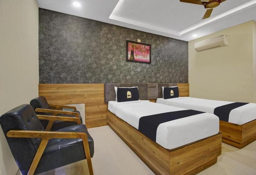 Трехместный Номер Классика, Collection O Hotel Swagath Pride