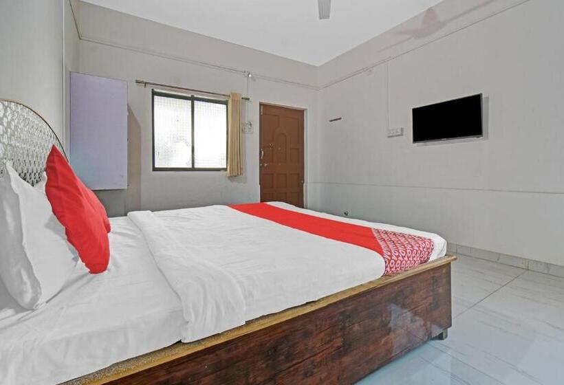 Трехместный Номер Классика, Collection O Blue House Resort