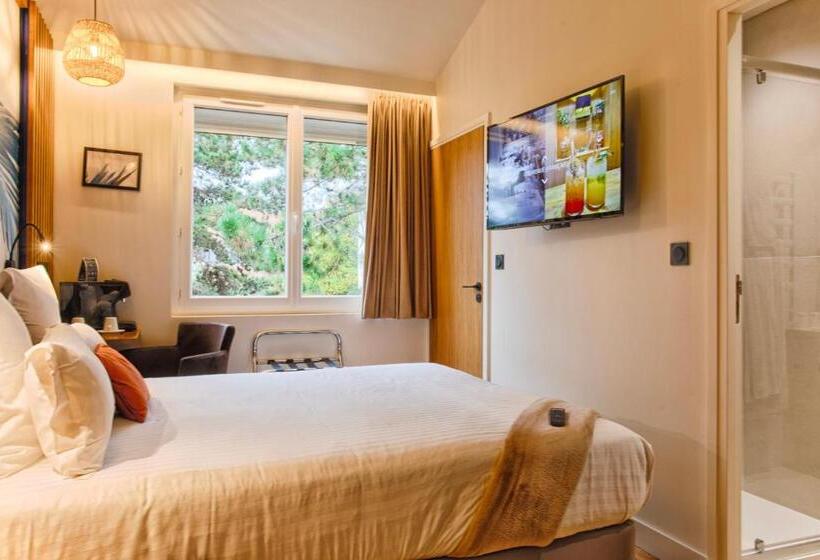 Standard Yhden Hengen Huone, Le Castel Cabourg Hôtel & Spa  Restaurant La Calypso