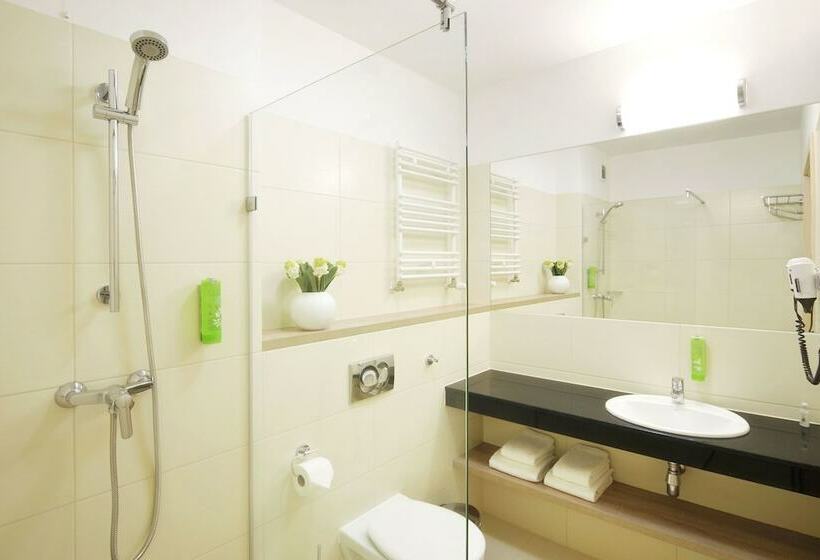 Номер Стандарт, Tristan Hotel & Spa