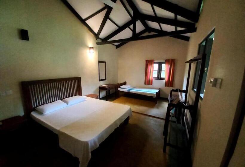 Номер Стандарт Трехместный, Ralapela Eco Resort