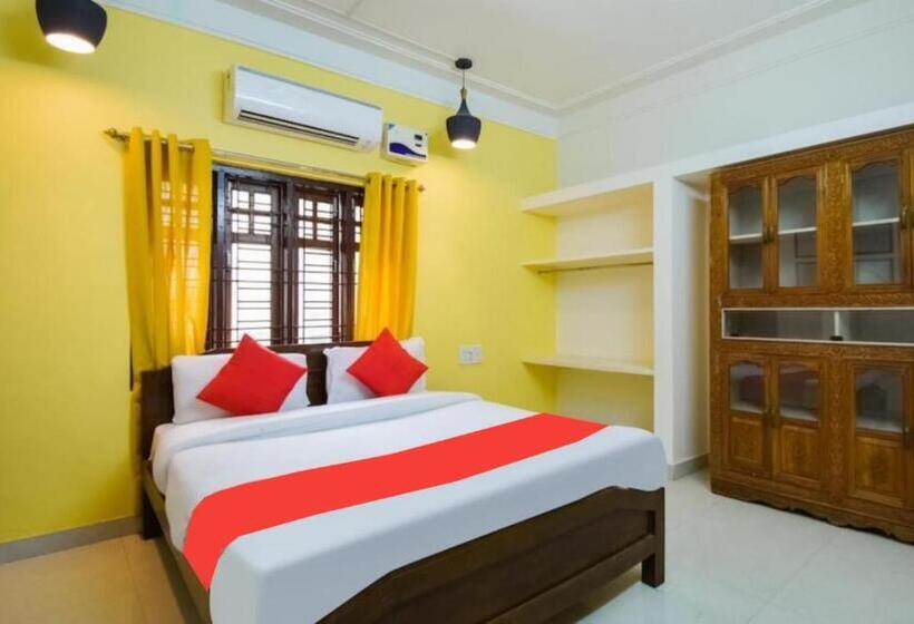 Habitació Estàndard Llit King, Mks Inn Near Care Hospital Bhubaneswar By Morservices