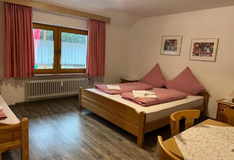 Семейный Номер, Naturfreundehaus Brend