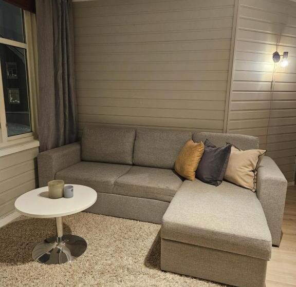 Апартаменты 2 Спальни, Enter Backpack Apartments