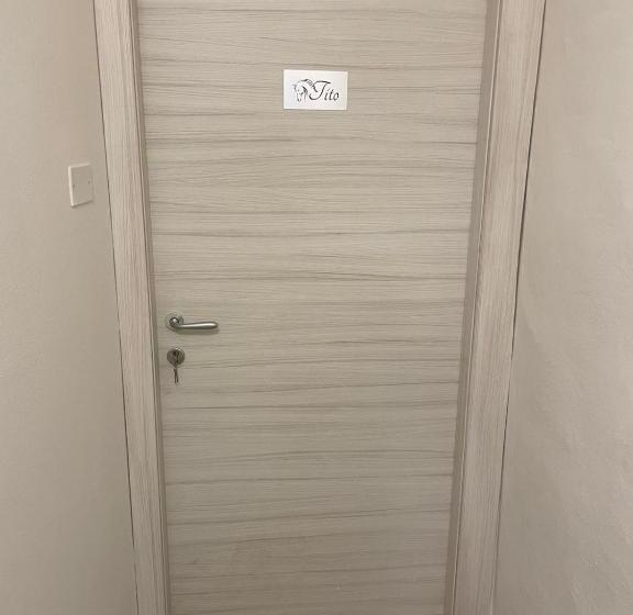 اتاق استاندارد چهار تخته, Villa Il Tufo