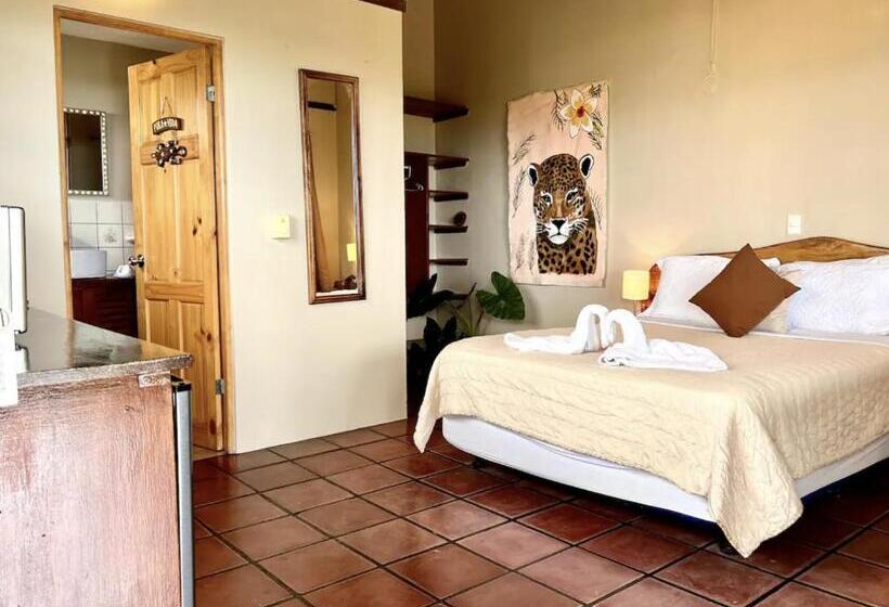Номер Deluxe Вид на Море, Mizaru   Seaview Central Manuel Antonio