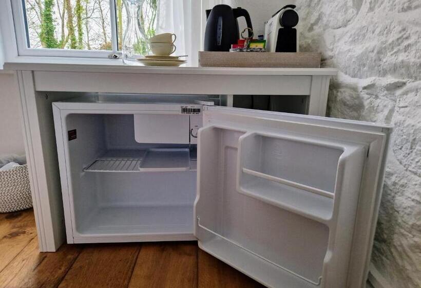 Номер Стандарт Вид на Сад, Primrose Cottage