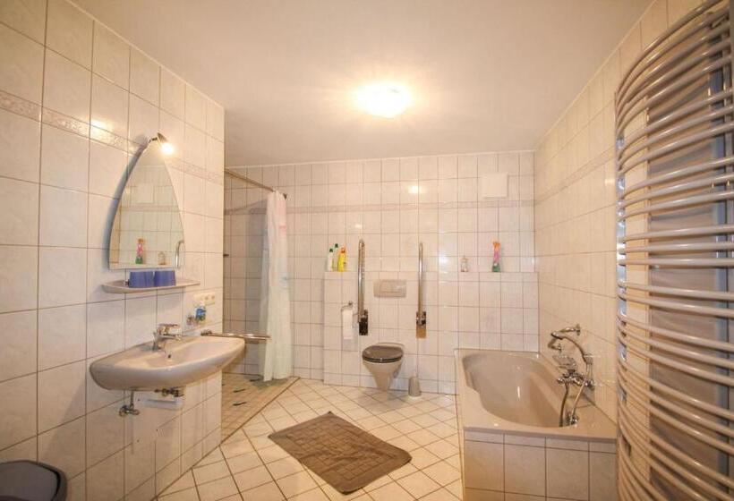 Апартаменты 1 Спальня Вид на Сад, Ferienwohnung Jodlhof