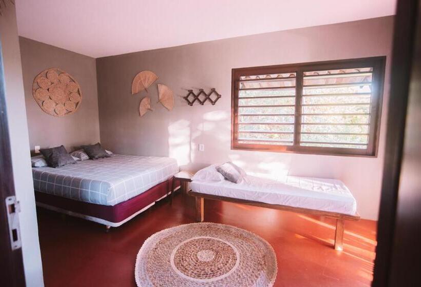 スタンダード４人部屋, La Serena Hostel